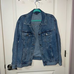 H&M Jean Jacket💙🦋